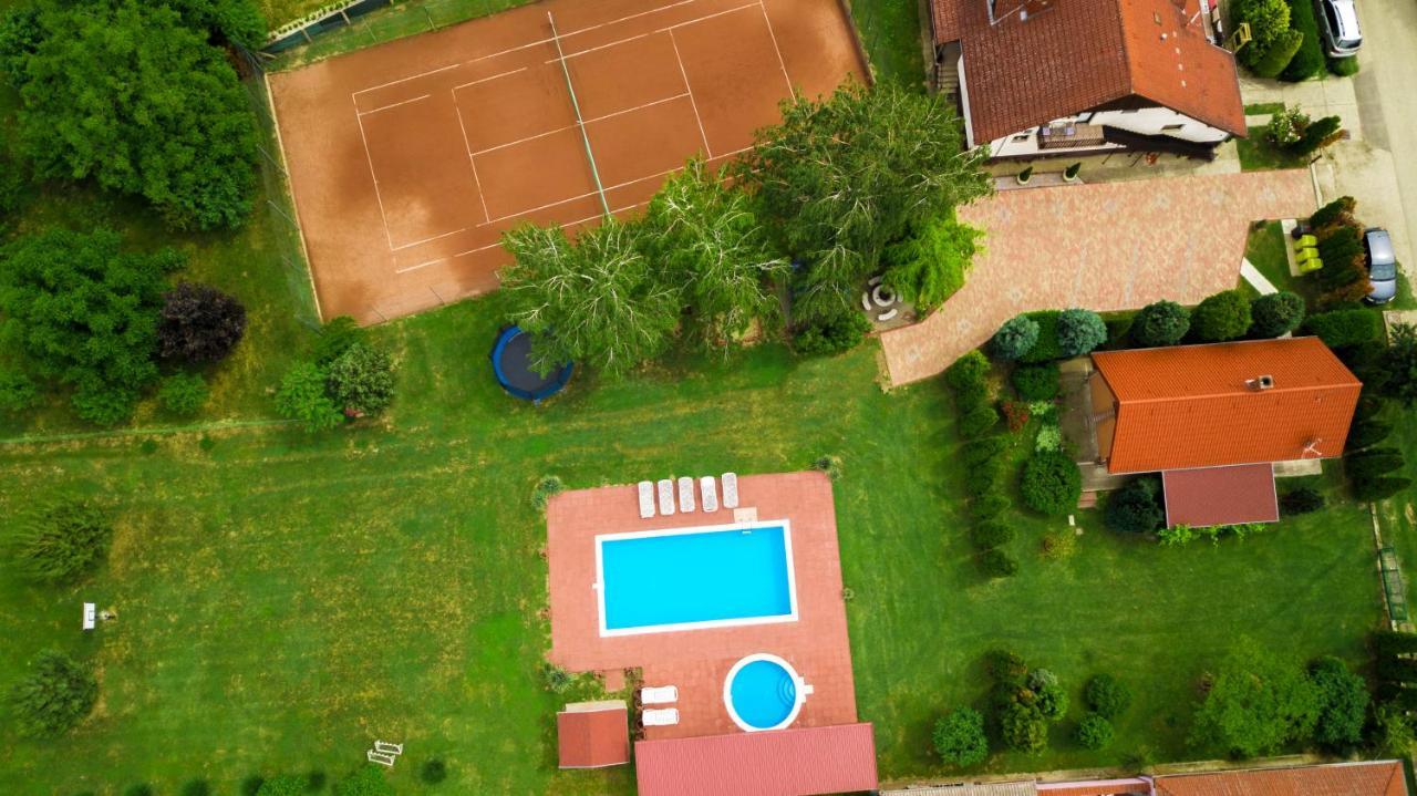Tenisz Vendeghaz Ordacsehi Bagian luar foto